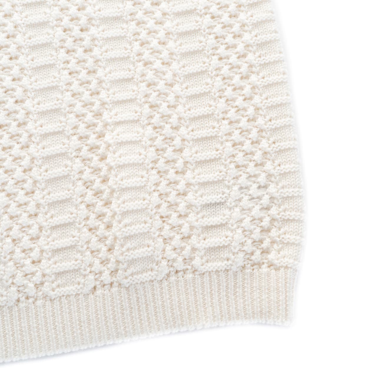 Lace knit top in white