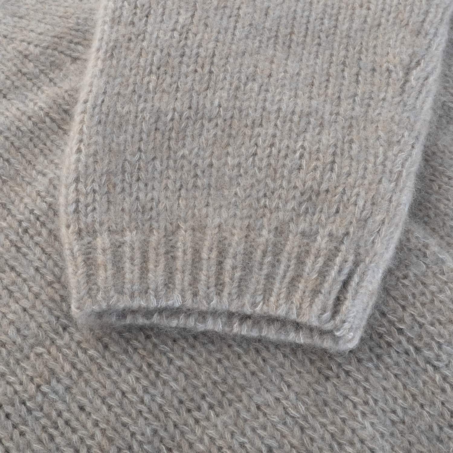 Cashmere Knit Cardigan V-Neck