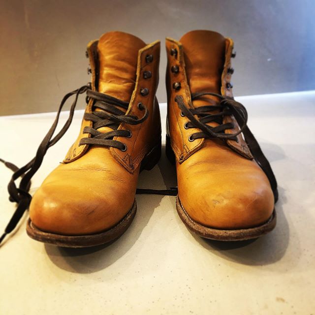 Gestern noch getragen, sehe sie heute morgen im 52051212_393818651443272_7151303844919316456_n