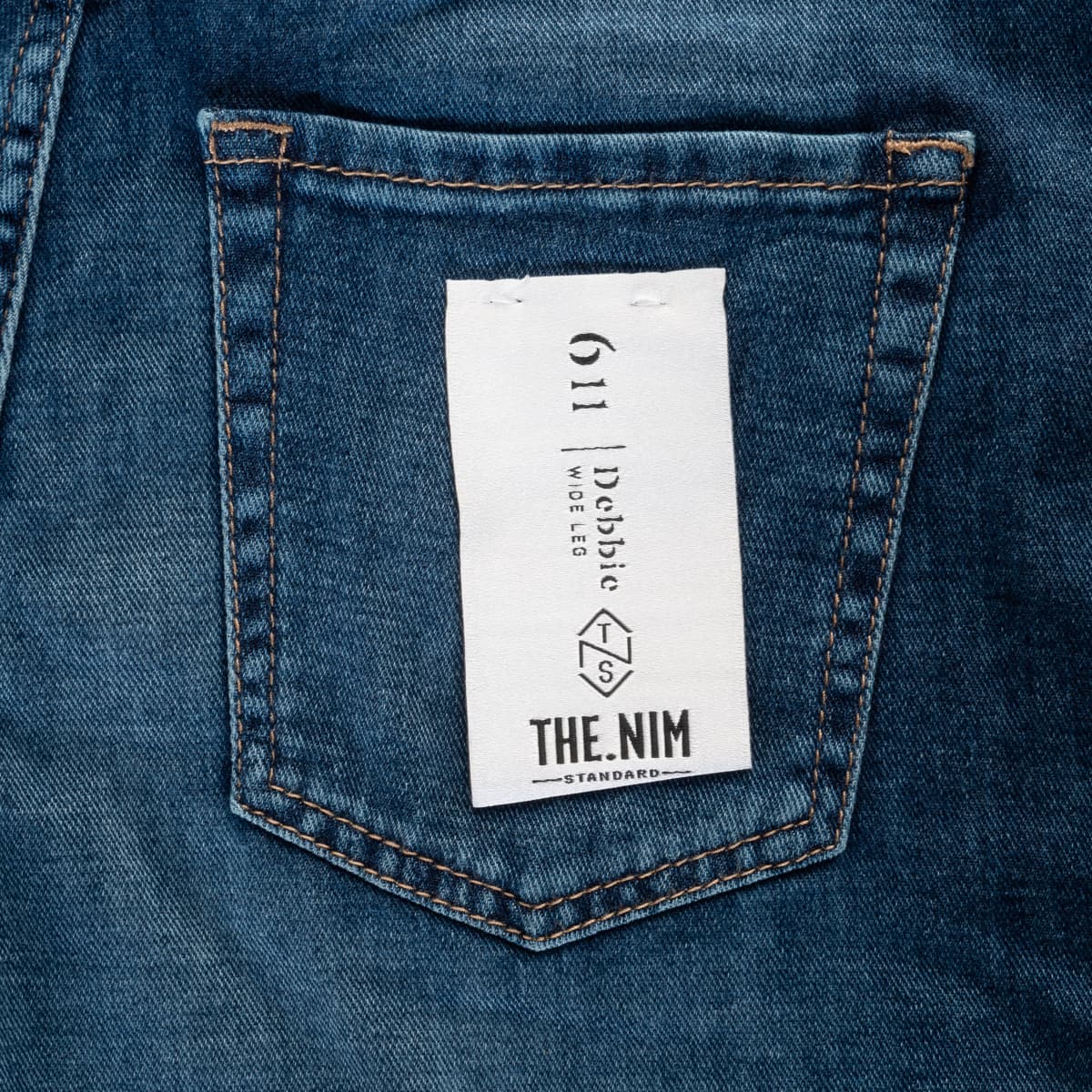 THE-NIM-debbie-611-36-w732-mdm-3-von-7 the-nim-debbie-611-36-w732-mdm-3-von-7