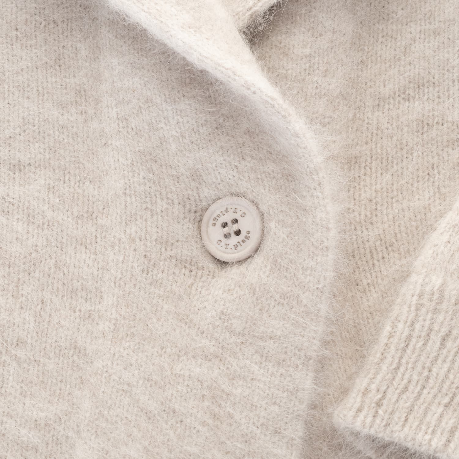 Cardigan Ivory