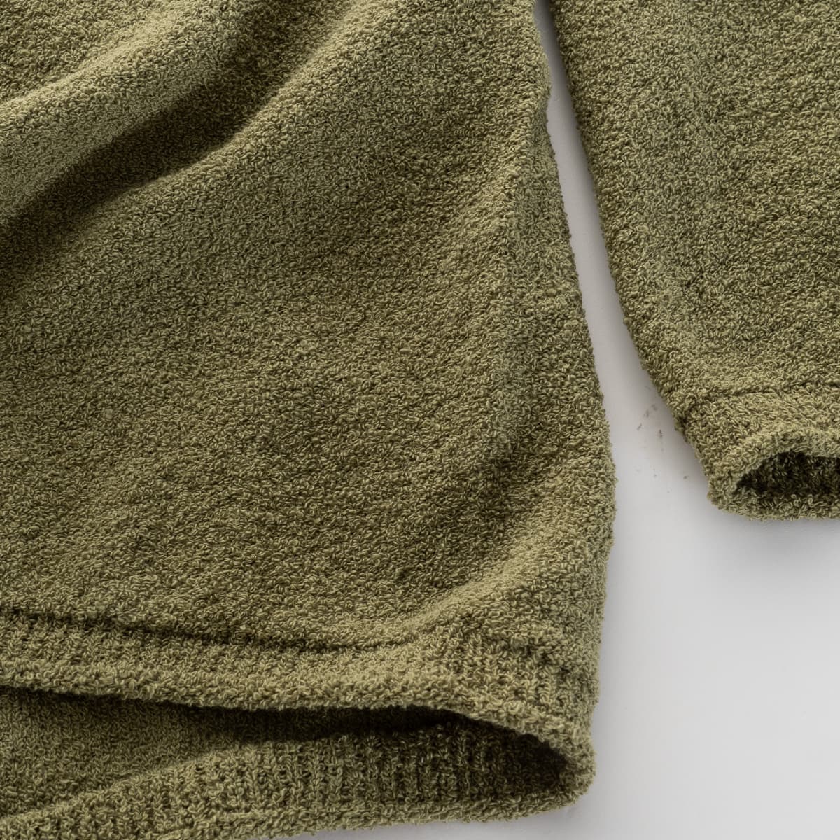 Phil-Petter-1024103-rollkante-boucle-60-4-von-4 phil-petter-1024103-rollkante-boucle-60-4-von-4