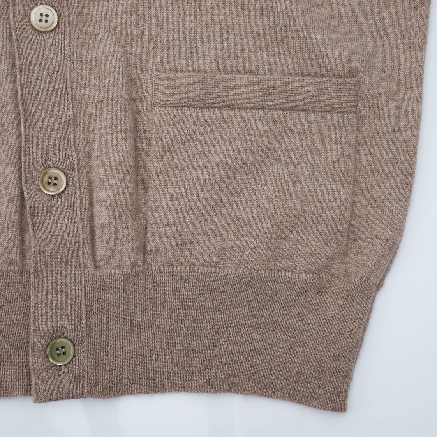 william-lockie-Oxton-Cardigan-Dark-Natural-5 william-lockie-oxton-cardigan-dark-natural-5