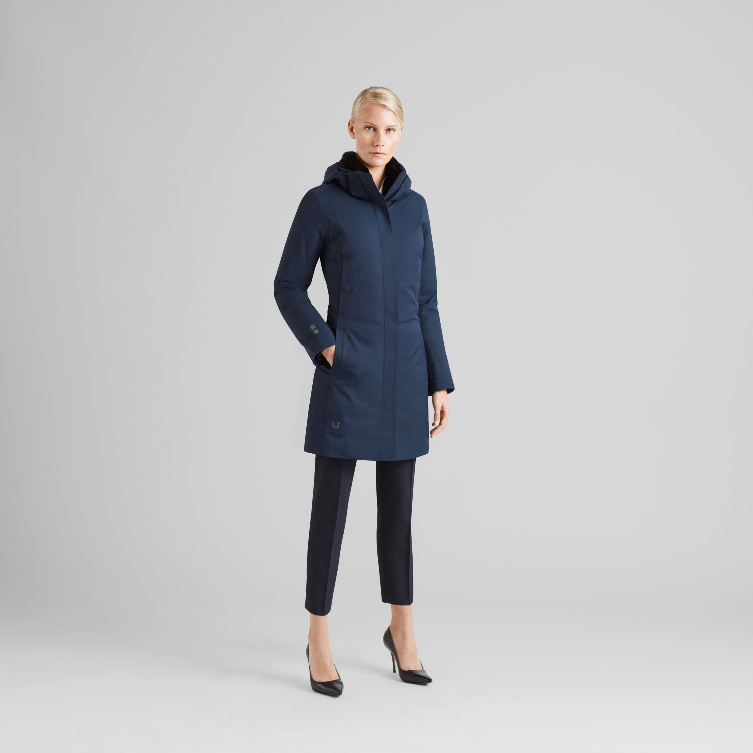 6024_590_White_Heat_Parka_Navy_0024_1cG_Screen 6024_590_white_heat_parka_navy_0024_1cg_screen