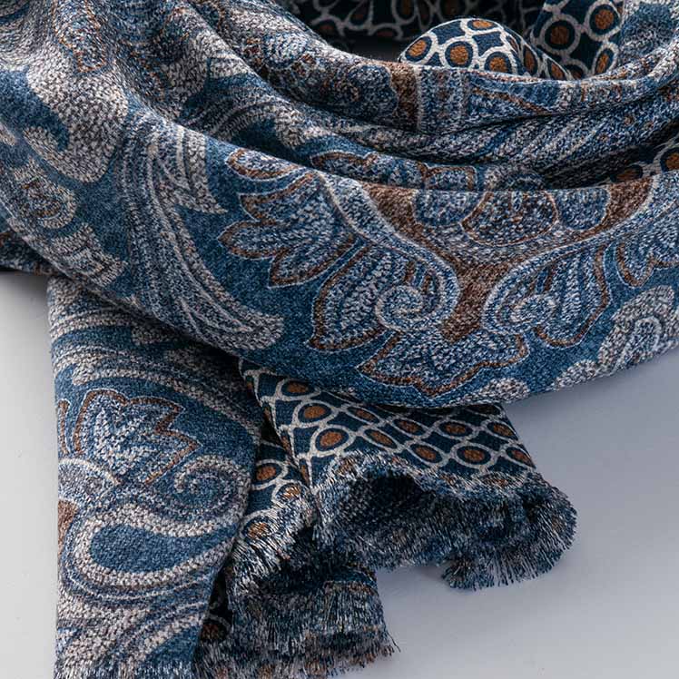 hemley-0822-1148-schal-1-1