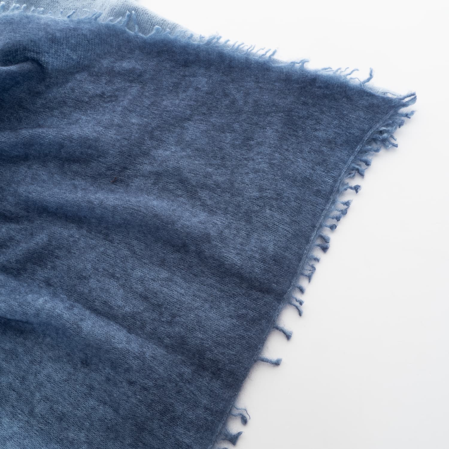 Altea-246-0353-batik-schal-2-2 altea-246-0353-batik-schal-2-2