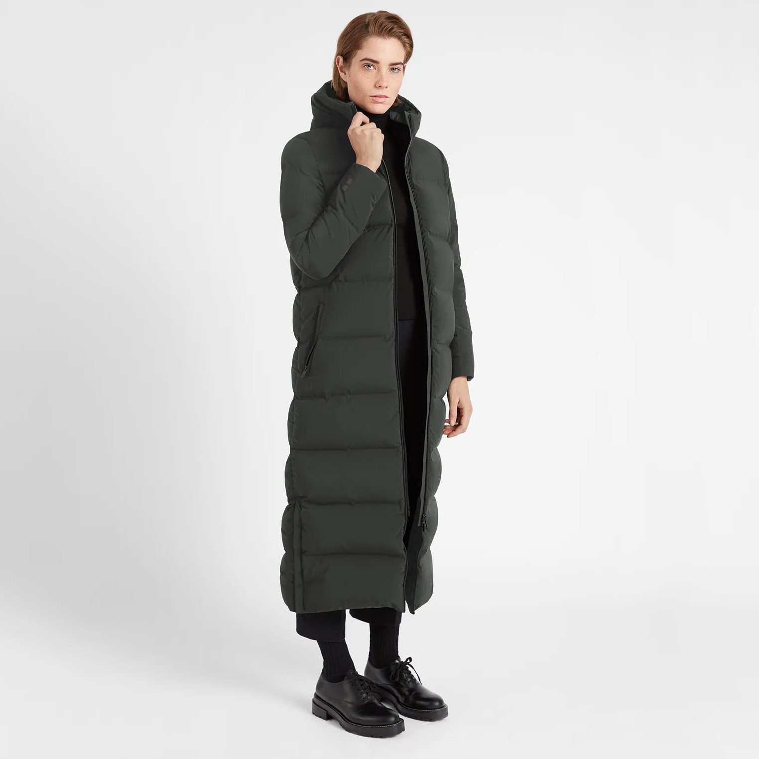 6027_799_Infinity_Coat_Night_Olive_model