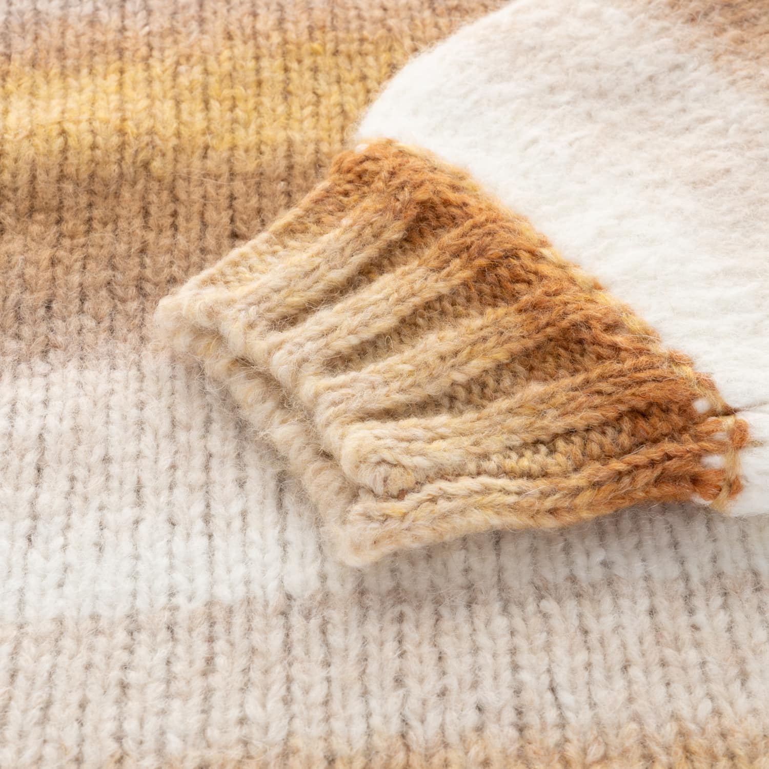 Knitted Sweater Standup collar