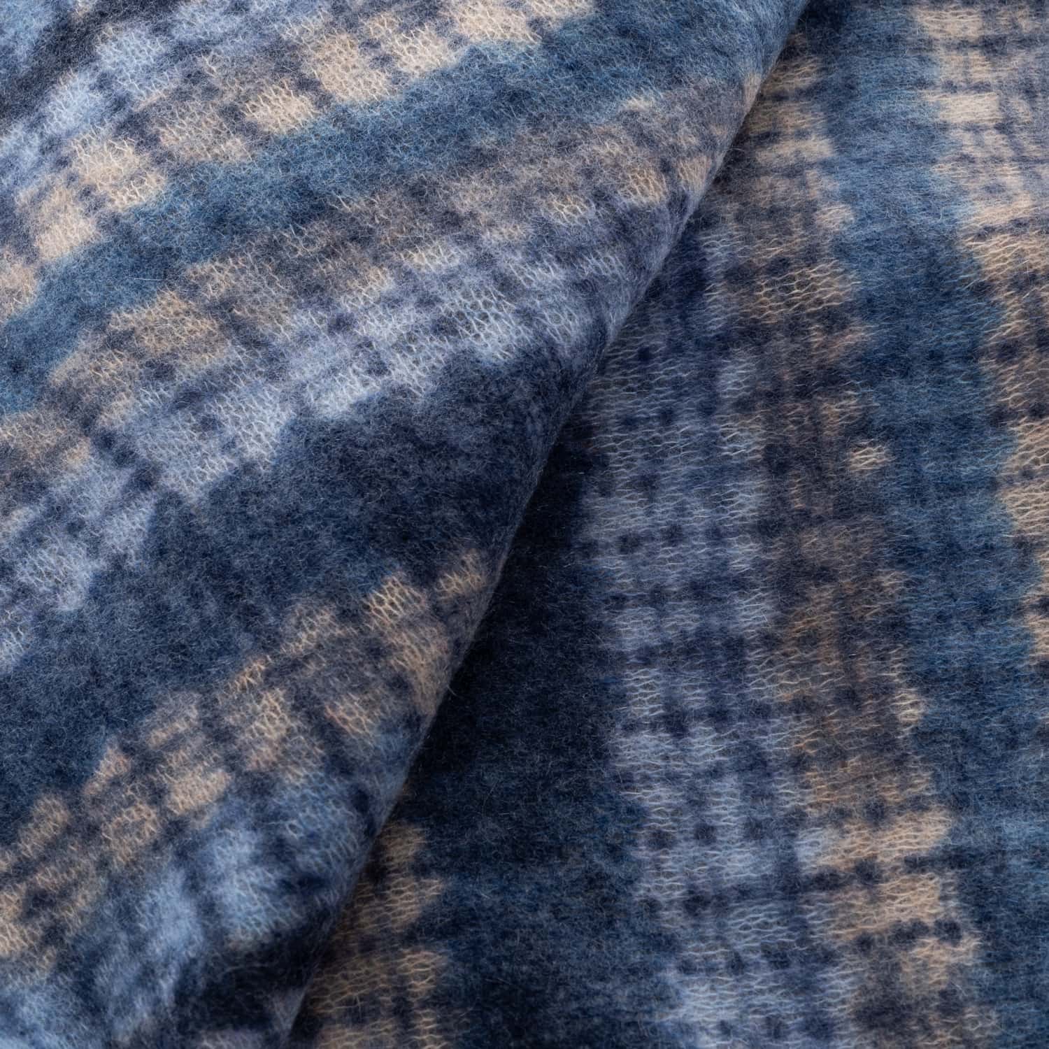 Oversized Cashmere Scarf Blue Check